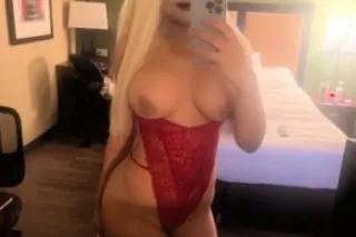 i'm horny for a guy with a hai... - Image 3