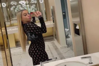 sweetest thing around 👅💦😍🌸 - Image 5