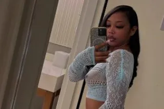 ⭐⭐⭐⭐⭐🏝4'11 Filipino🇵🇭💙 - 21 - Image 2