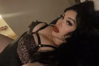 Your Secret Escape Awaits 💋 10... - Image 4