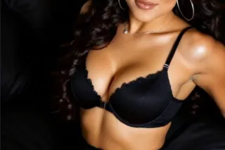 🪄🍑The art of desire. 🍑 🪄 i come straight to you - Image 1