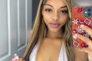 5'2 Slim petite Throat goat 👄 (OUTCALLS and CAR DATES ) (FACETIME SHOWS) - Image 1