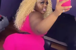 V-Day special 🎯60$ Blow N Go• Warning: Curves May Cause Distraction• Grown, Glossy & A Little Dangerous - Image 2