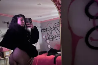 Cum see me Sexy n Sensual .💋🥂 - Image 2