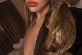 ANAHEIM TONIGHT CUM GET A PIECE OF THIS BAD GIRL - Image 10