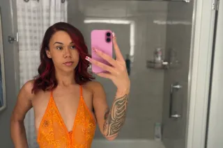 ATF Big Booty Babe ready to play 🌟🍑📲 - Image 7